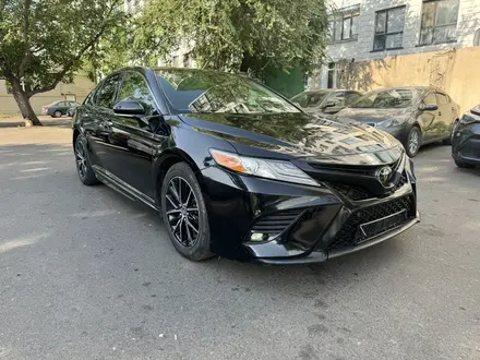 Toyota Camry 2019 года за 7 500 000 тг. в Алматы – фото 9