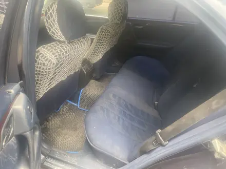 Mercedes-Benz E 240 1999 года за 2 000 000 тг. в Караганда – фото 10