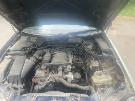 Mercedes-Benz E 240 1999 года за 2 000 000 тг. в Караганда – фото 9