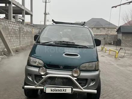 Mitsubishi Delica 1996 года за 2 500 000 тг. в Алматы – фото 2