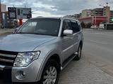 Mitsubishi Pajero 2010 годаүшін8 800 000 тг. в Актау – фото 4