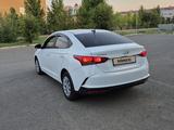 Hyundai Accent 2020 годаүшін7 000 000 тг. в Уральск – фото 2