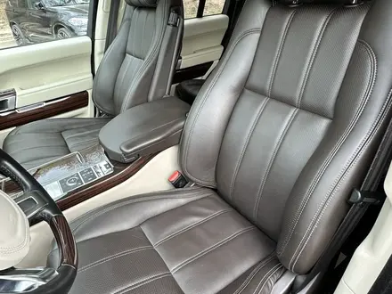 Land Rover Range Rover 2015 года за 27 700 000 тг. в Алматы – фото 13