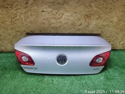 Крышка багажника Passat CC за 60 000 тг. в Астана – фото 2