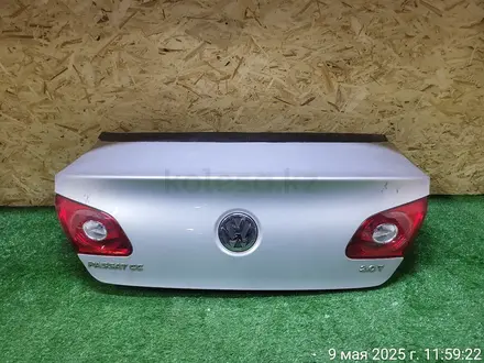 Крышка багажника Passat CC за 60 000 тг. в Астана