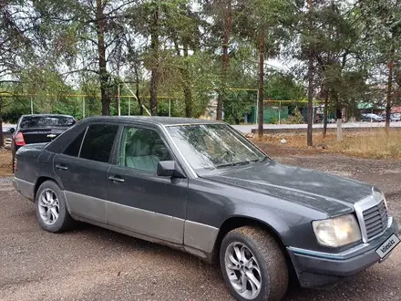 Mercedes-Benz E 200 1992 года за 800 000 тг. в Алматы – фото 3