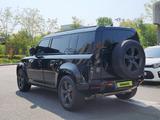 Land Rover Defender 2025 года за 56 380 000 тг. в Алматы – фото 3