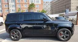 Land Rover Defender 2025 годаүшін56 380 000 тг. в Алматы – фото 4