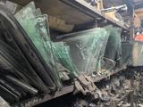 Стекла дверные боковые за 10 500 тг. в Алматы