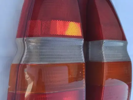 Форд эскорт Фонари задние правый за 8 500 тг. в Тараз – фото 2