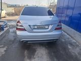 Mercedes-Benz S 500 2006 годаүшін8 000 000 тг. в Алматы