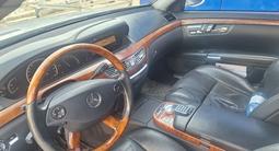 Mercedes-Benz S 500 2006 годаүшін8 000 000 тг. в Алматы – фото 4