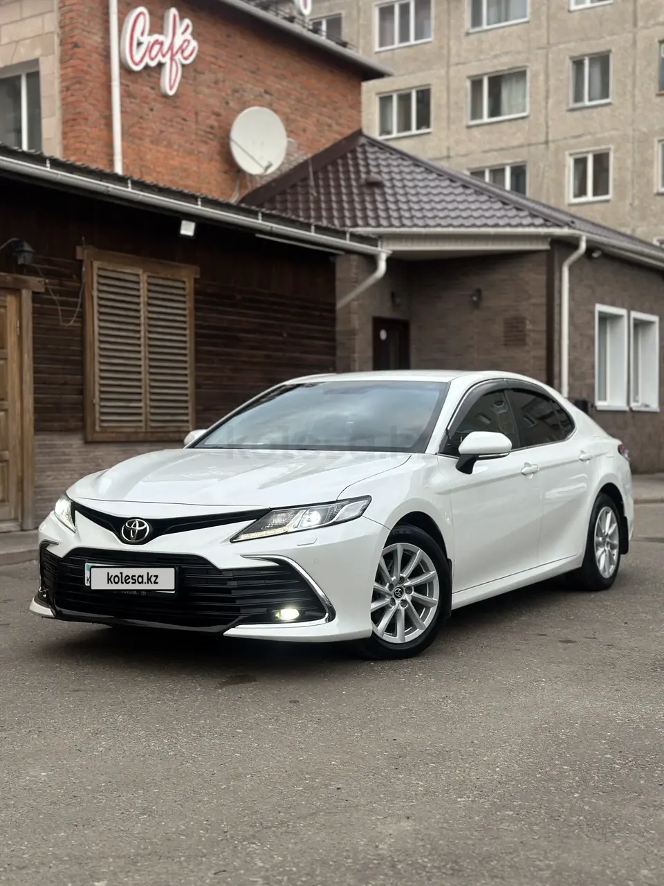 Toyota Camry, 2021
