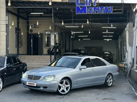 Mercedes-Benz S 320 2001 года за 4 490 000 тг. в Шымкент