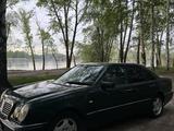 Mercedes-Benz E 240 1997 годаүшін2 750 000 тг. в Усть-Каменогорск – фото 2