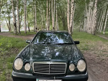 Mercedes-Benz E 240 1997 годаүшін2 750 000 тг. в Усть-Каменогорск