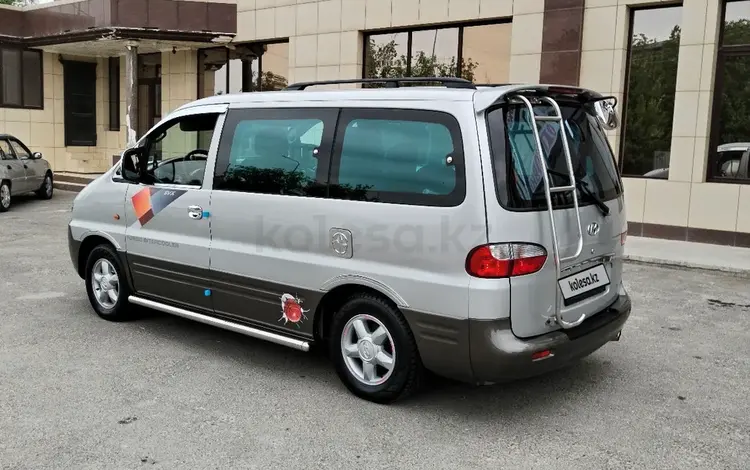Hyundai Starex 2001 года за 4 300 000 тг. в Шымкент