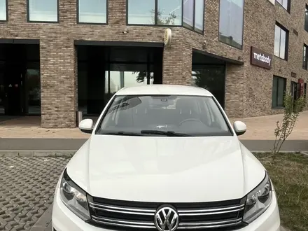 Volkswagen Tiguan 2013 года за 7 600 000 тг. в Алматы