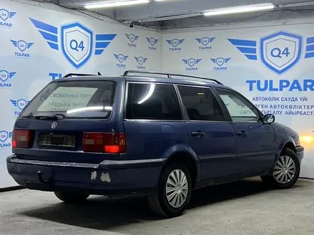 Volkswagen Passat 1994 года за 1 800 000 тг. в Шымкент – фото 3