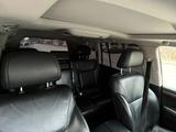 Lexus LX 570 2011 годаүшін20 000 000 тг. в Актобе – фото 2