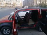 Honda Element 2003 года за 5 000 000 тг. в Актау – фото 2