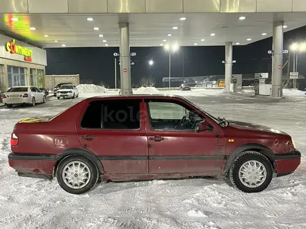 Volkswagen Vento 1994 года за 750 000 тг. в Алматы – фото 6