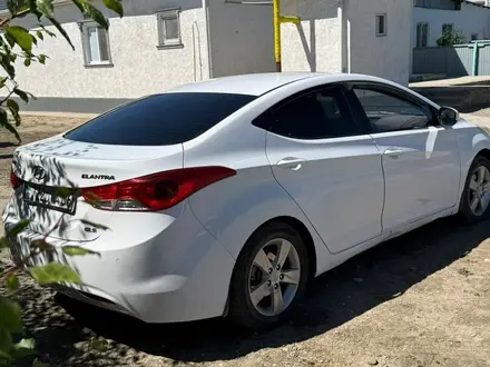 Hyundai Elantra 2012 года за 4 800 000 тг. в Атырау – фото 3
