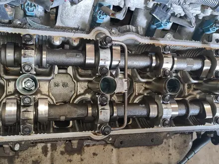 Двигатель 2UZ 4.7 на Lexus LX470 за 1 100 000 тг. в Семей – фото 3