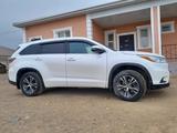 Toyota Highlander 2016 года за 12 300 000 тг. в Актау – фото 2