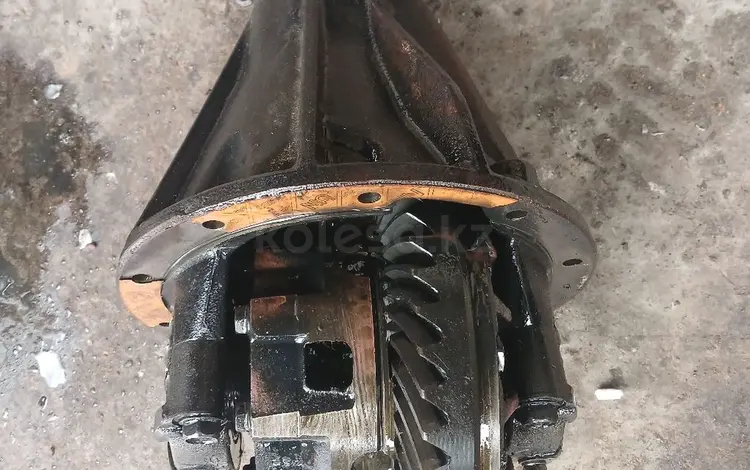 Передний редуктор 105.80 Крузак за 1 981 тг. в Алматы