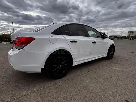 Chevrolet Cruze 2012 года за 3 350 000 тг. в Уральск – фото 4