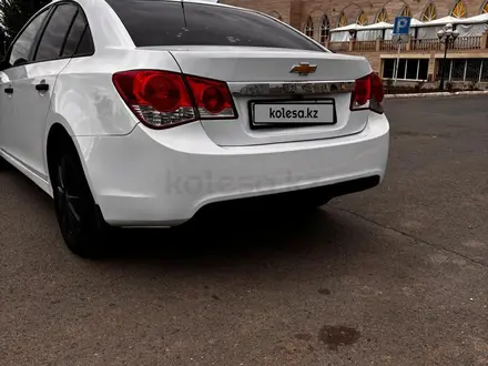 Chevrolet Cruze 2012 года за 3 350 000 тг. в Уральск – фото 5