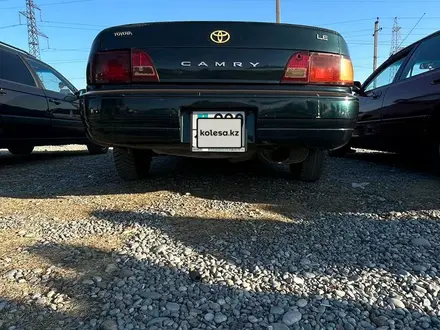 Toyota Camry 1995 года за 1 500 000 тг. в Шымкент – фото 5