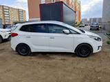 Kia Carens 2013 годаүшін4 900 000 тг. в Актобе – фото 2
