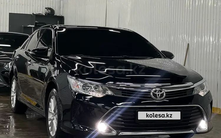 Toyota Camry 2016 годаfor13 000 000 тг. в Актобе