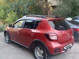 Renault Sandero Stepway 2015 года за 3 350 000 тг. в Караганда – фото 3