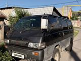 Mitsubishi Delica 1992 годаfor1 150 000 тг. в Алматы – фото 4