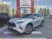 Toyota Highlander 2020 годаfor23 800 000 тг. в Астана