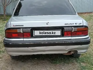 Mitsubishi Galant, 1992