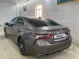 Toyota Camry 2020 года за 10 700 000 тг. в Атырау