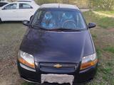Chevrolet Aveo 2006 годаfor2 000 000 тг. в Усть-Каменогорск – фото 3