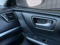 Toyota Camry 2014 года за 8 450 000 тг. в Актобе – фото 21