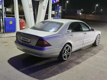 Mercedes-Benz S 500 2003 года за 7 700 000 тг. в Петропавловск – фото 18