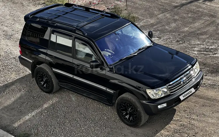 Toyota Land Cruiser 2006 годаүшін12 500 000 тг. в Караганда