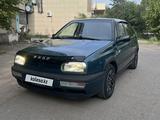 Volkswagen Golf 1993 годаүшін1 300 000 тг. в Экибастуз