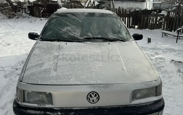 Volkswagen Passat 1993 годаfor1 100 000 тг. в Караганда