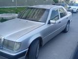 Mercedes-Benz E 230 1992 года за 1 400 000 тг. в Шымкент – фото 3