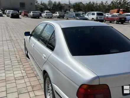 BMW 528 1997 года за 3 950 000 тг. в Алматы – фото 5