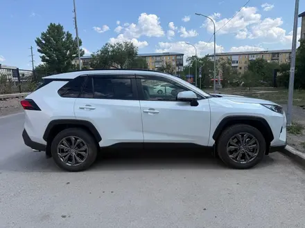 Toyota RAV4 2025 года за 18 700 000 тг. в Караганда – фото 3