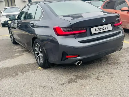 BMW 320 2021 года за 19 900 000 тг. в Алматы – фото 3